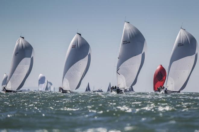 AAM Cowes Week – FAST40+ Race Circuit – 12 August, 2016 ©  Paul Wyeth / CWL